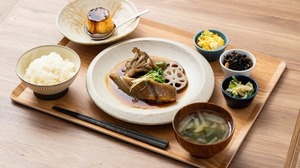 202511 トリイ食堂 日経MJ新聞掲載②.JPG